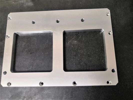 Prototype de S45C usinant des pièces de matériel médical d'épaisseur de 20mm