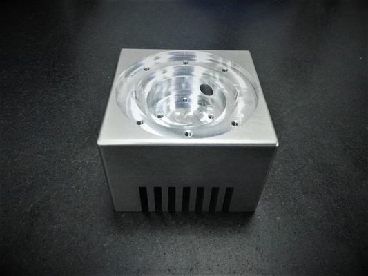 Pièces en aluminium crues de parenthèse de composants usinées par commande numérique par ordinateur de coutume de logement de carte PCB