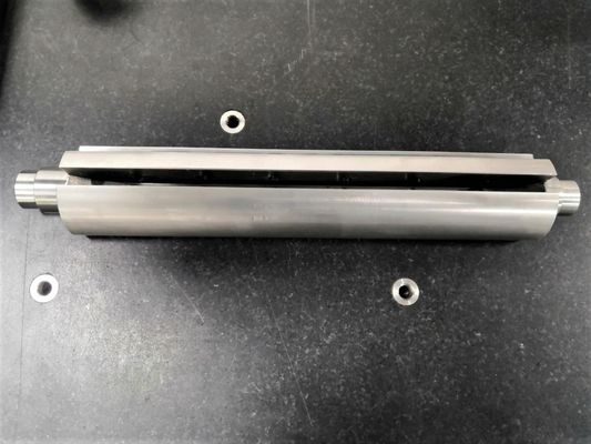 Pièces de rotation de usinage adaptées aux besoins du client de commande numérique par ordinateur de fil du tour SUS304